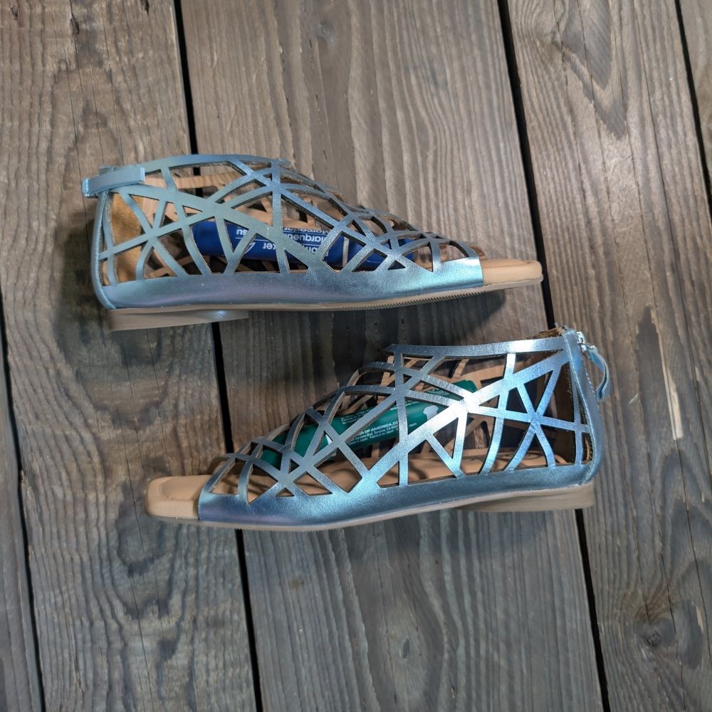 GOLO Silver Sandals 8 - Picture 6 of 9